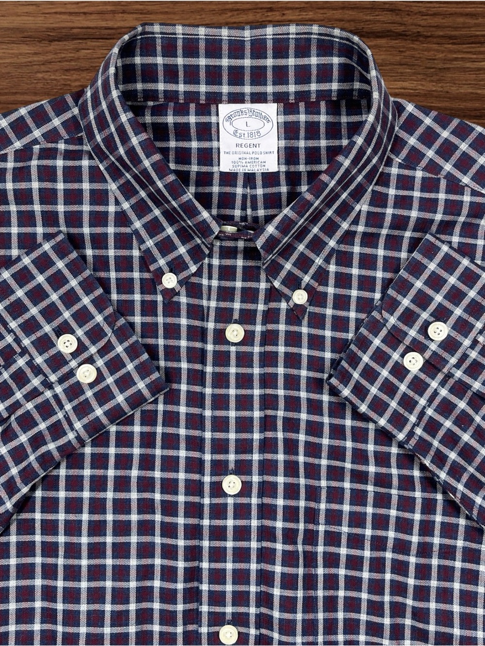 Brooks Brothers Regent Fit Long Sleeve Plaid Button Down. Size Large